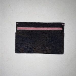 NWOT Rothy’s Black Camo Card Holder
